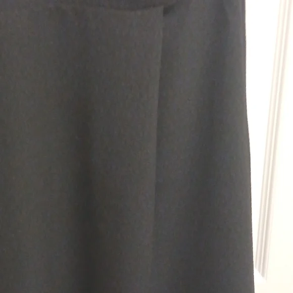 BANANA REPUBLIC Elegant Black One-Shoulder Dress Size 4 NWT - Picture 3 of 10